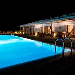 Celini Aparthotel 3*