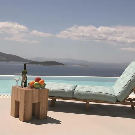 Celini Aparthotel 3*