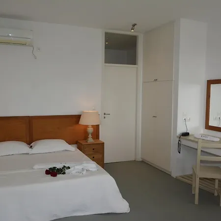 Lägenhetshotell Celini Marmari (Evia)