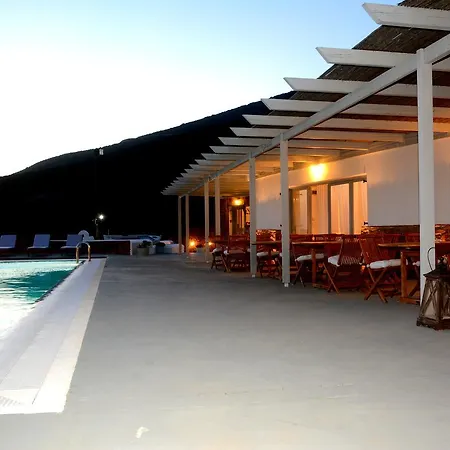 Celini 3* Marmari (Evia)